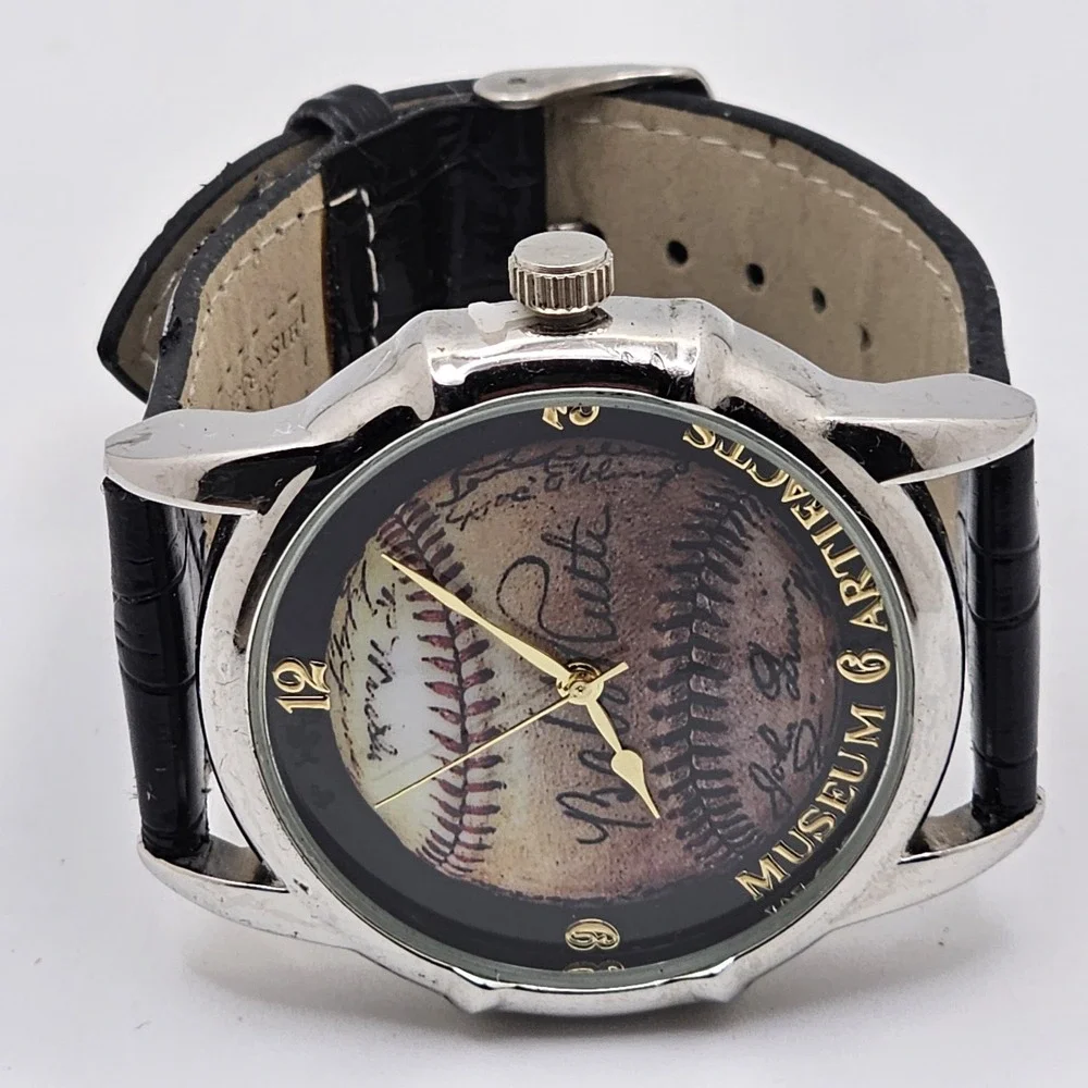 Babe Ruth Authentic Autograph Museum Artifacts Commemorative Wrist Watch